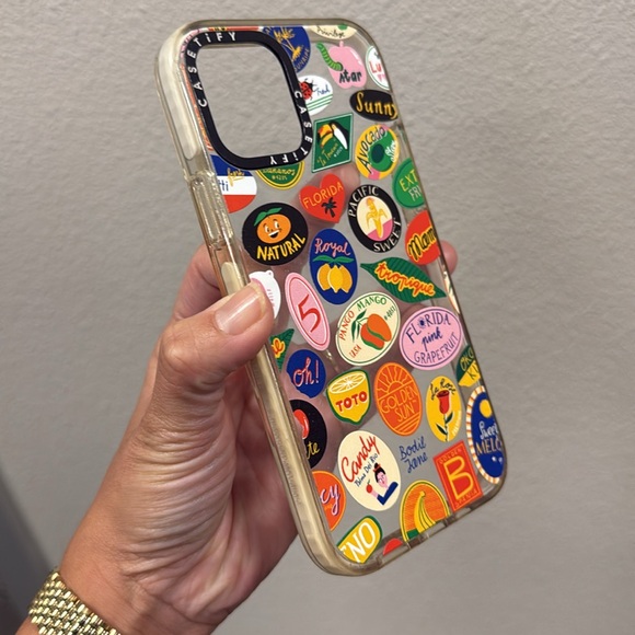 CASETIFY IPhone 12 phone case - Picture 3 of 4